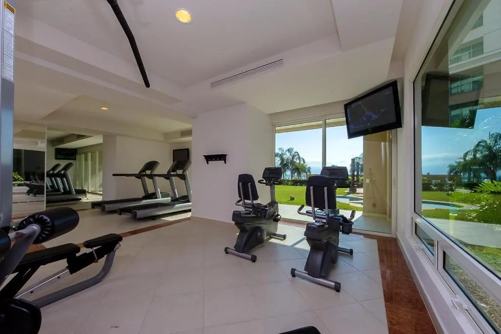 Ogovallarta, 2 Bedroom Beachfront With Double Balcony, Office, Bbq Puerto Vallarta