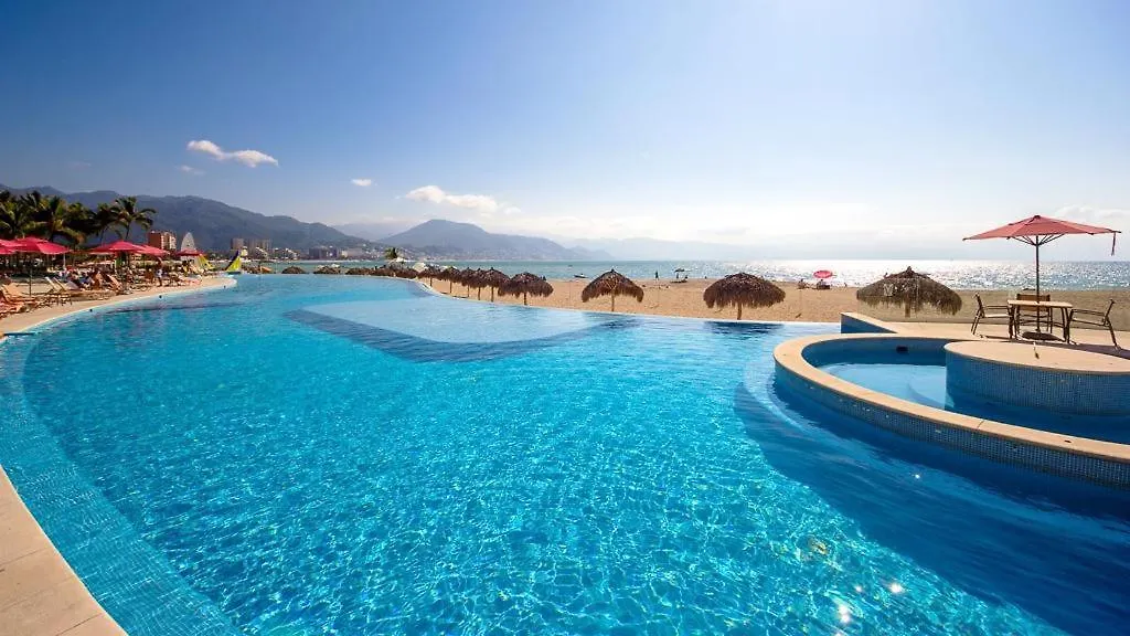 Semesterbostad Ogovallarta, 2 Bedroom Beachfront With Double Balcony, Office, Bbq Puerto Vallarta